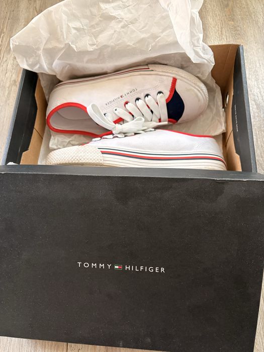 Детски кецове Tommy Hilfiger 35 номер