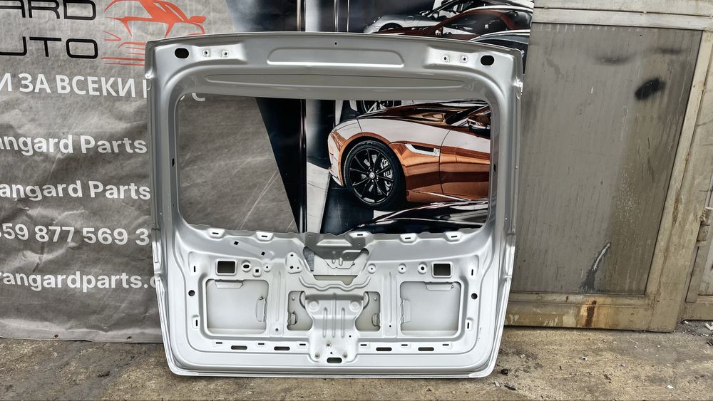 Skoda Fabia 3 багажна врата