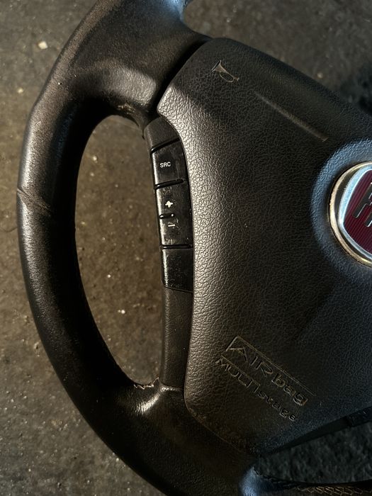 Волан с Airbag за Fiat Croma