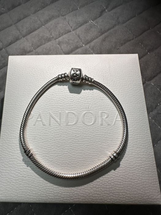 Продам браслет пандора