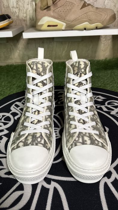 Dior B23 High x KAWS