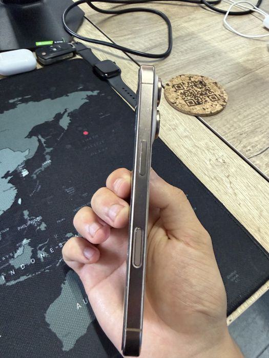 Iphone 16 pro.