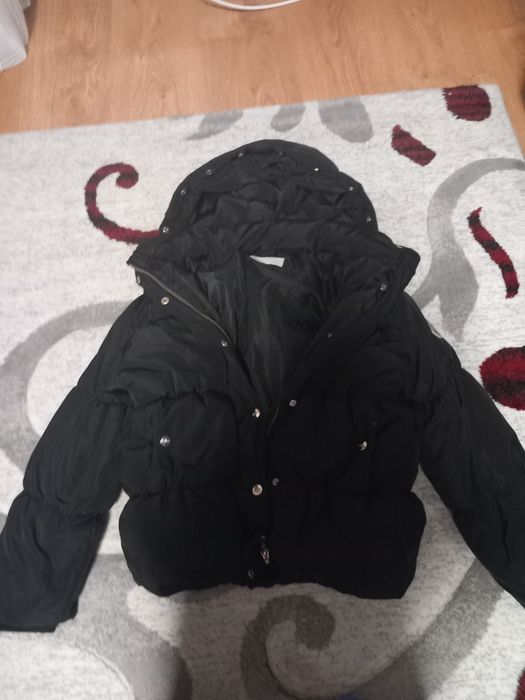 Geaca neagra puf