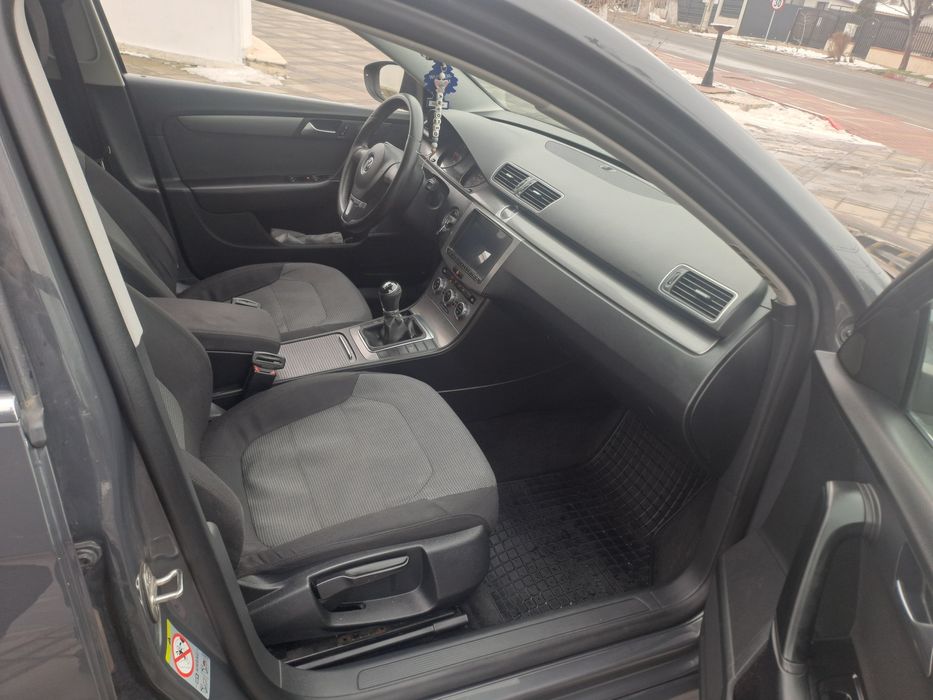 Vw Passat b7 bluemoton an 2013 motor 1.6tdi euro5 cutie manuala 6+1cv