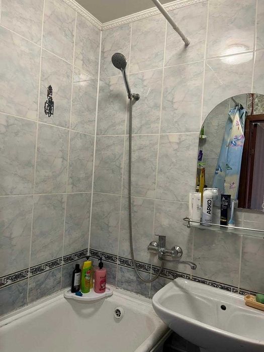 Продам 3 ком квартиру в 20 мкр