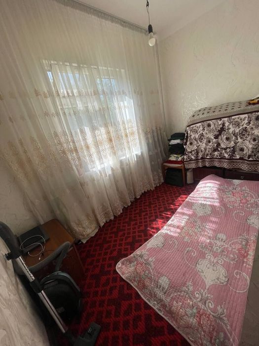 Юнусабад 2 квартал 2/2/4 (60²) продаётся квартира
