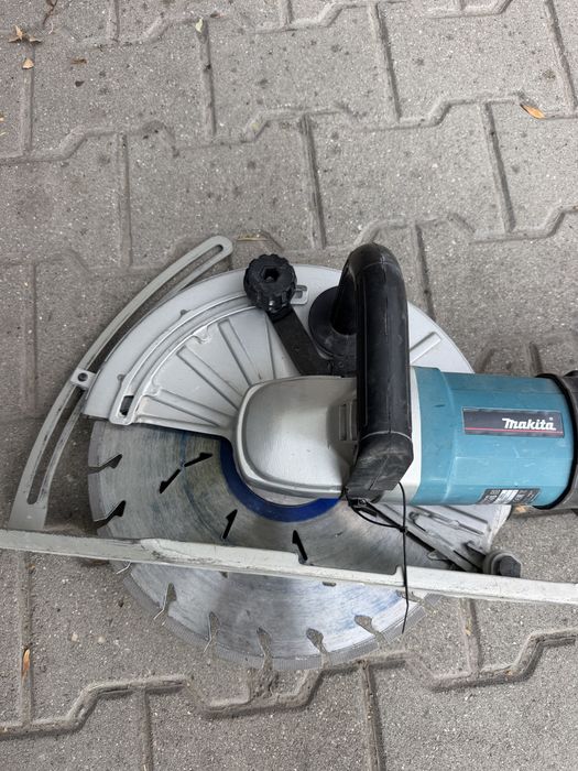 Машина за рязане Makita 4114S