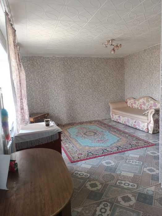 Продам 4х комнатную квартиру