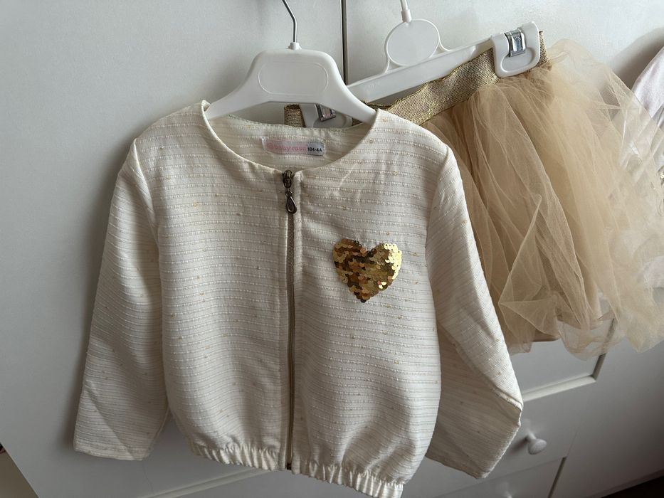 odejda dlya devochek