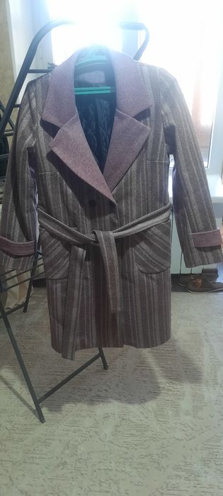 Продам пальто женское 44-46