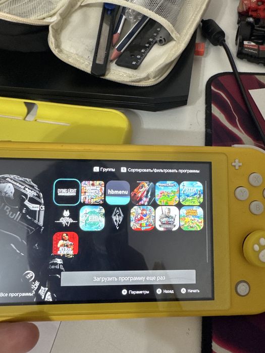 Продам nintendo switch lite прошитый