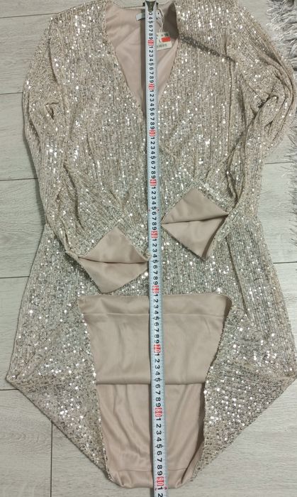 Rochiță eleganta de damă, Reserved. Mărimea  L