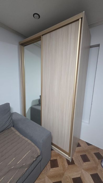 Продам шкаф купе б/у