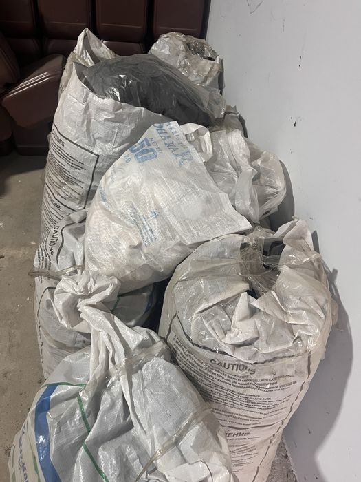 Канистры 1 литр, 5, 10 литров, новые.