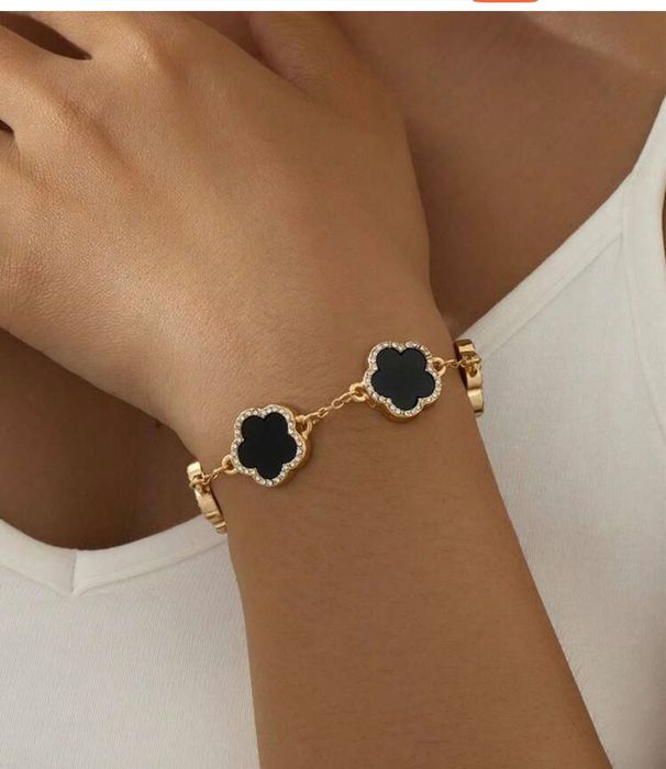 Модерна Гривна детелини