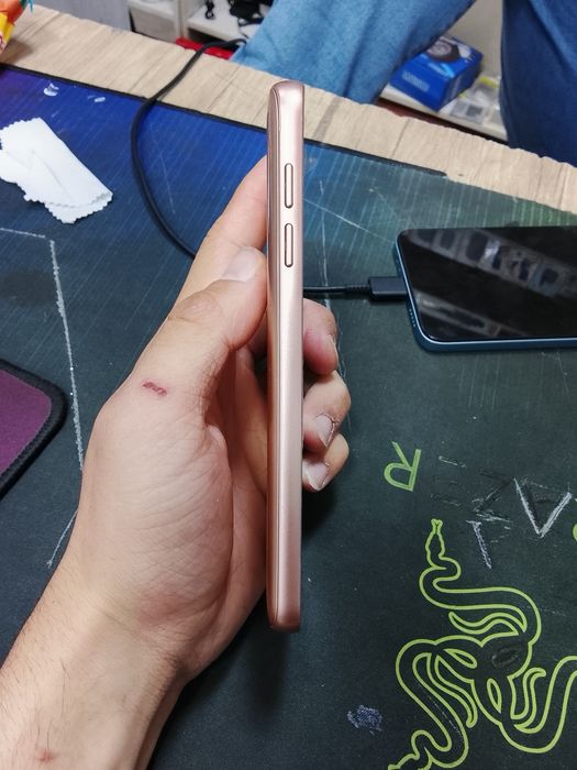 Samsung J2 Korey 8gb