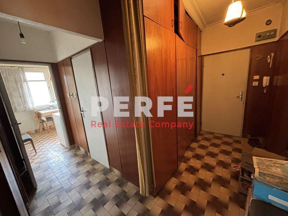 Продава се Двустаен апартамент в София, Люлин 6 - 67 кв.м за 1103 €/кв.м - Снимка #10