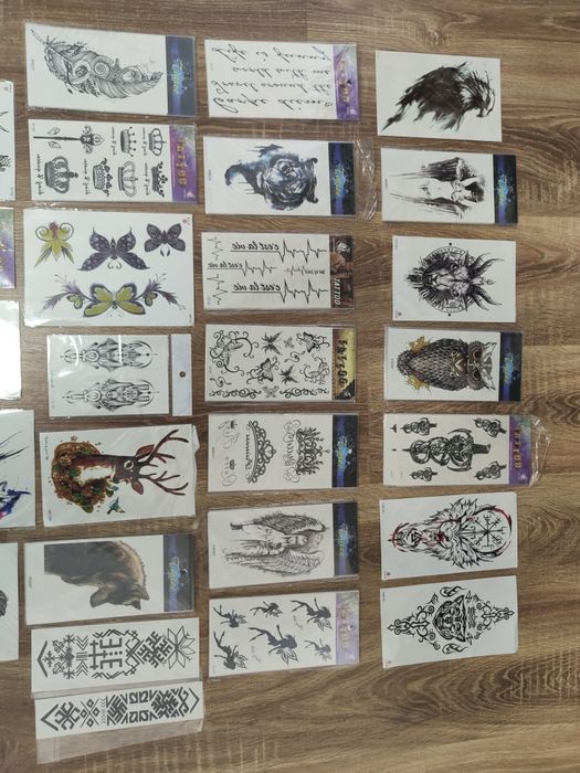 Tatuaje temporare Set 3 Bucăți la alegere , aplicare rapida cu apa