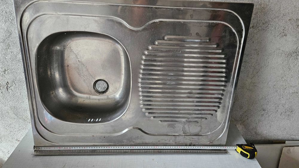 Кухненска мивка от неръждаема стомана