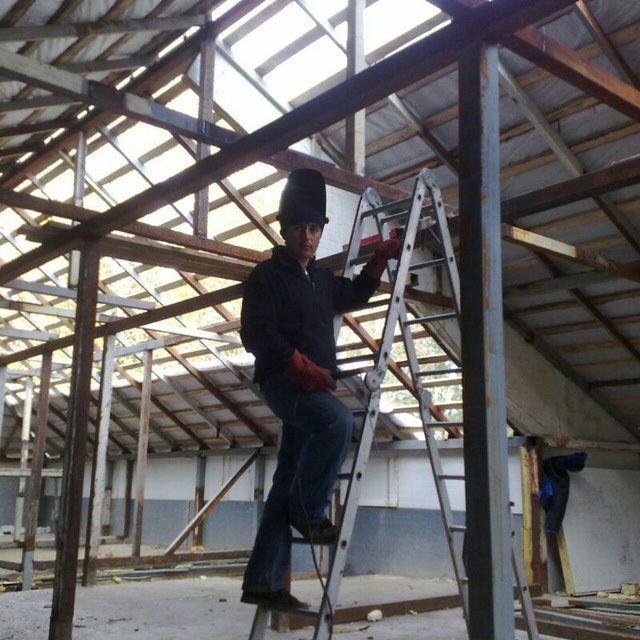 Сварчик, газасварчик, сантехник.