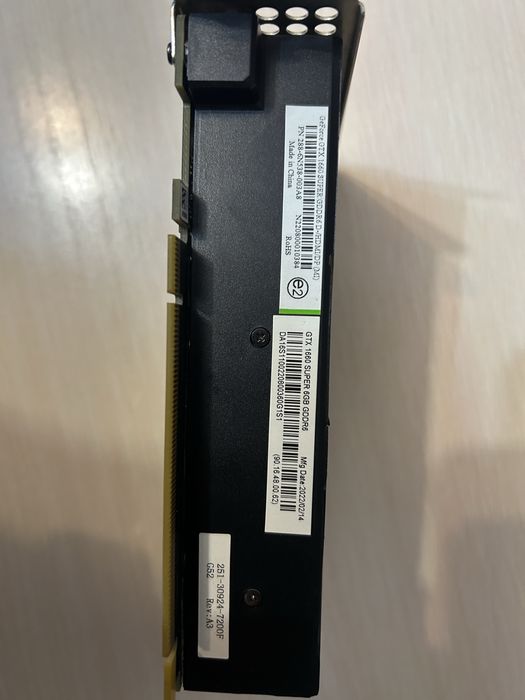 Продам видеокарту GTX 1660 SUPER