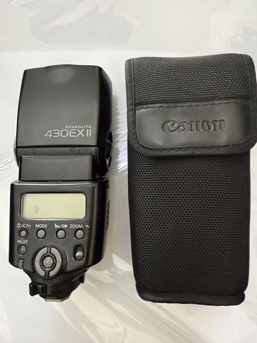 Canon 430 EX II.