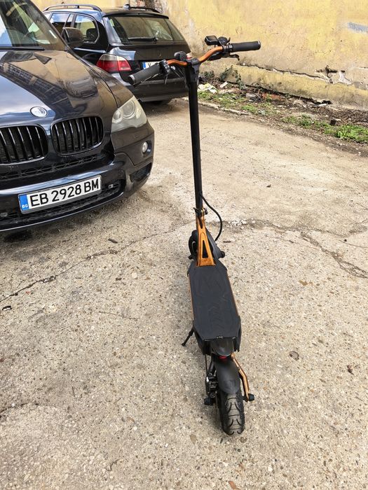Kaabo mantis 10 800w като нова във ганция