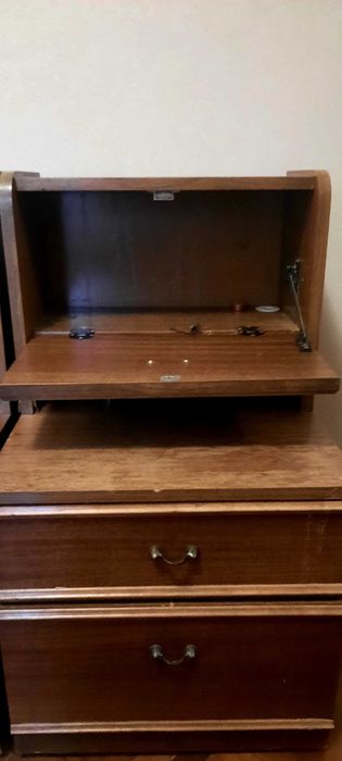 Спальный гарнитур