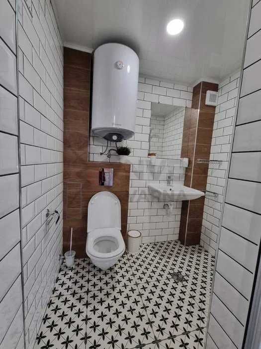 Дава се под наем двустаен апартамент в Колхозен Пазар! 21339582