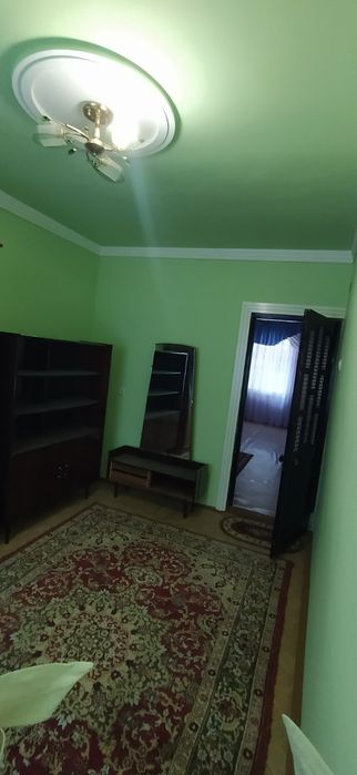 Qarshi shahar. Uy ijaraga beriladi. Oyilaga yoki studentlarga