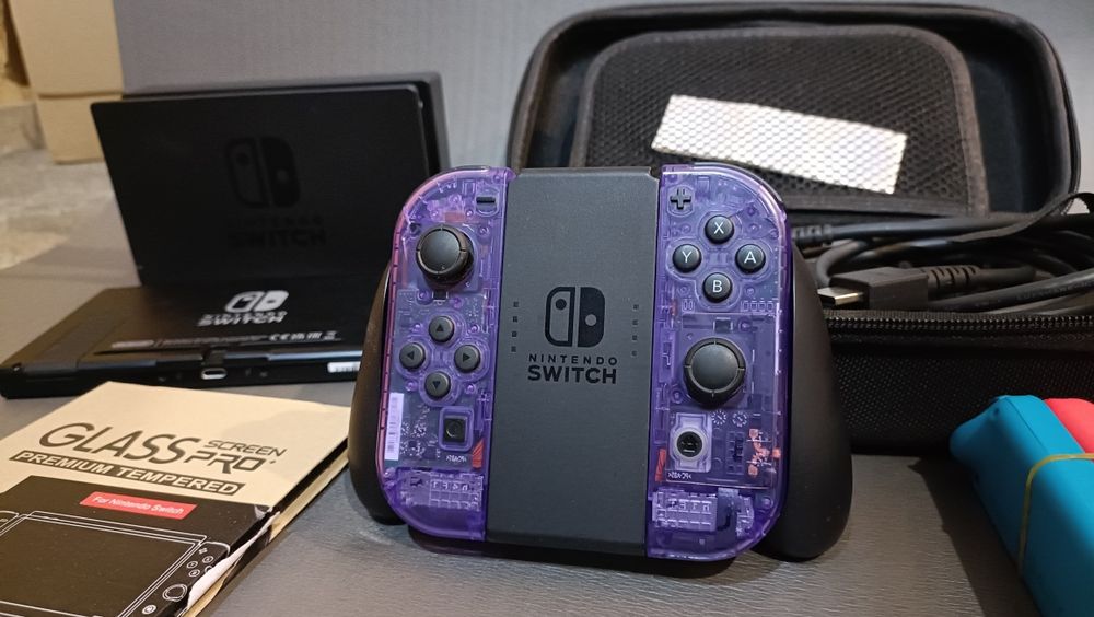 Nintendo switch V2 Modat cu card de 512gb Kingston full box