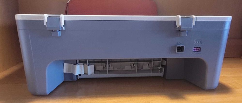 Multifuncțională HP DeskJet F4210 All-in-One - pentru piese / netestată