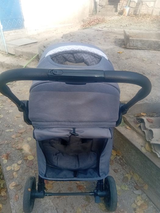 Продам коляску в хорошем состоянии