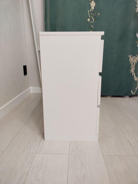 тумба очень вместилельная