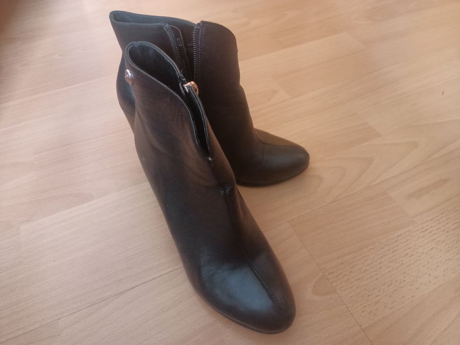 Продам разную обувь