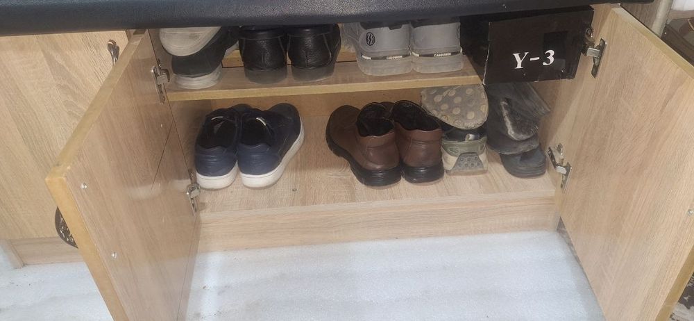 Podstavka oyoq kiym uchun