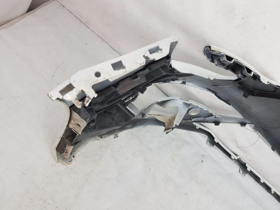 Bara fata Renault Megane 4 dupa 2016