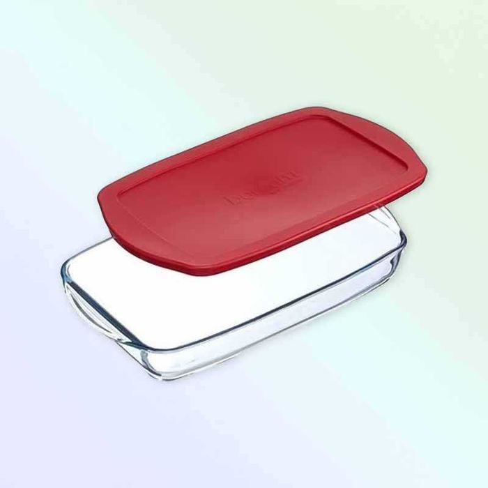 Стъклена правоъгълна тава 290×190 мм с капак Pasabahce 2 л