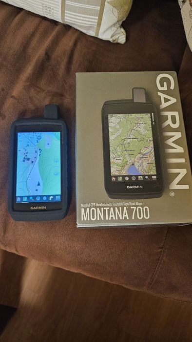 Garmin Montana 700