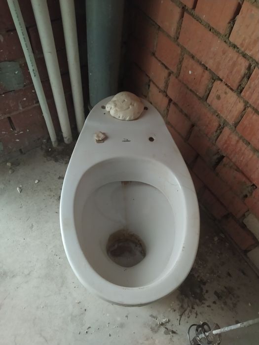 Унитаз бу       ..