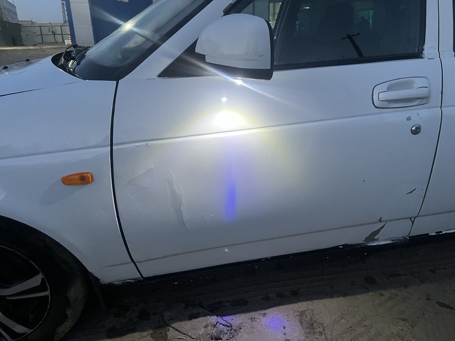 Продам Приора 1 2013