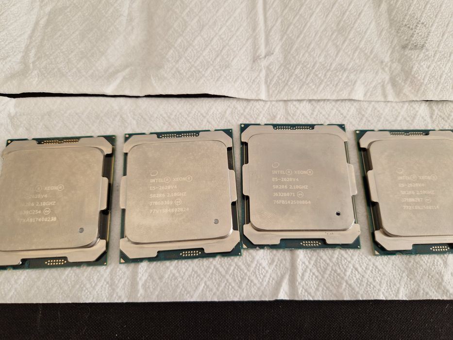 Процесор Xeon e5-2620v4