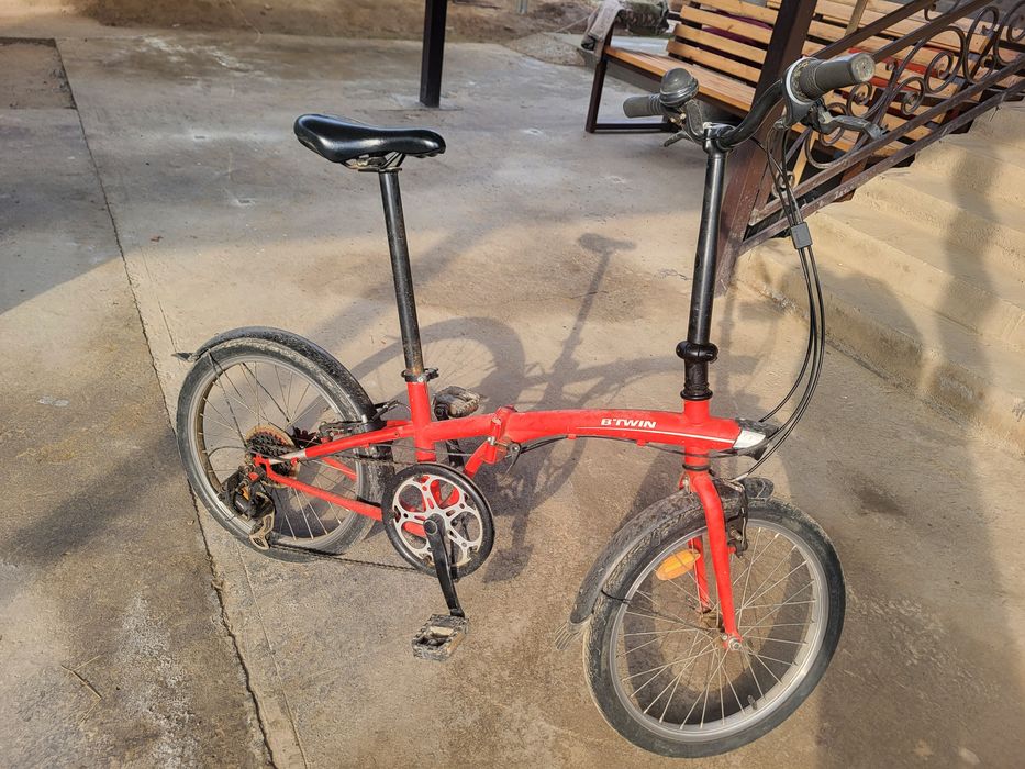 Велосипед складывается