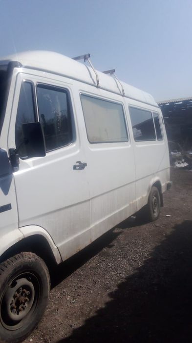 Продам Мерседес Бенс спринтер