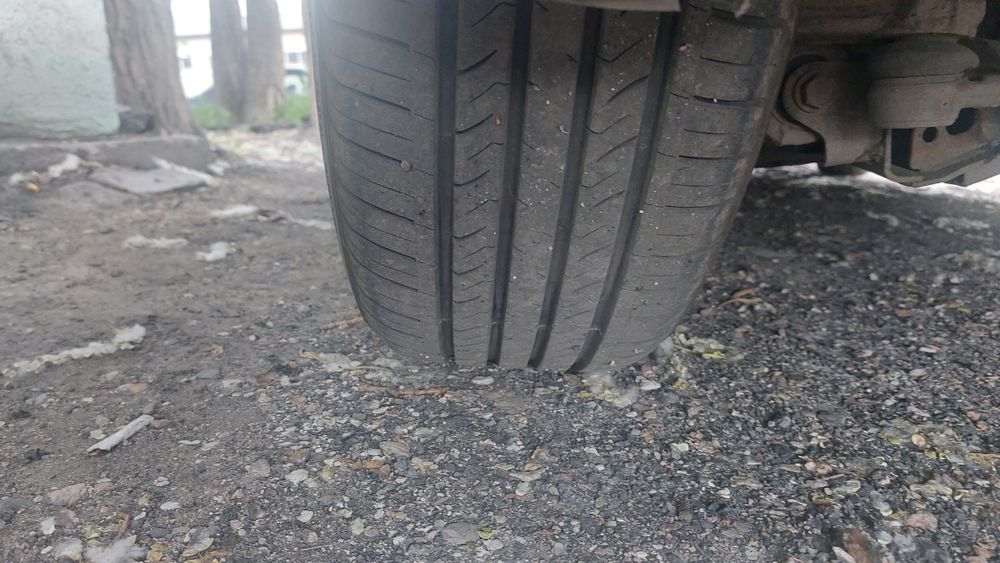 Тойота диски с резиной летней R15