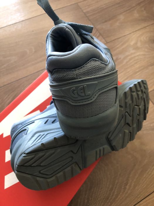 Маратонки  Asics gel