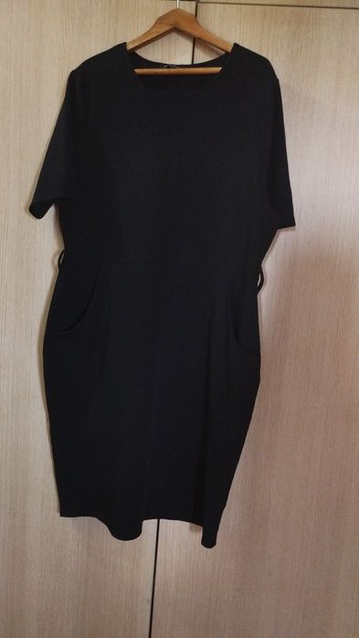 Дамска черна рокля