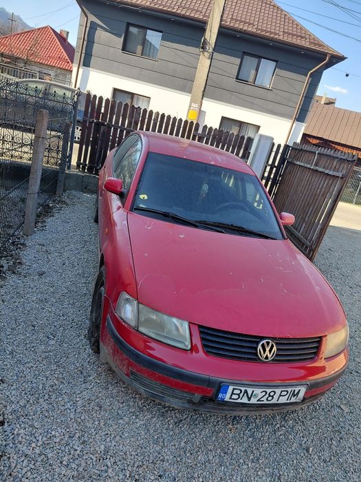 Vând Volkswagen passat 1.6 benzina 1998