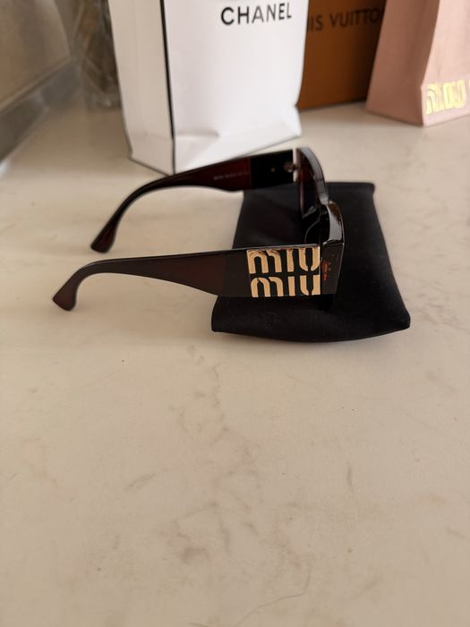 Дамски слънчеви очила Miu Miu