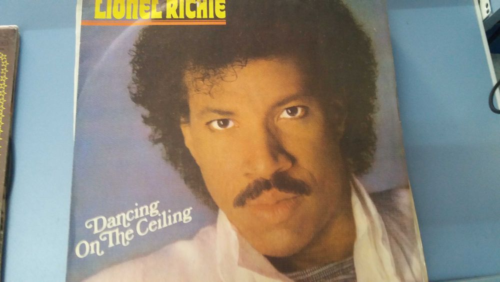 Музикални плочи -7 броя,всяка по 20 лева